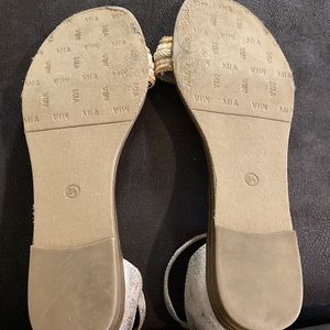 MIA sandals